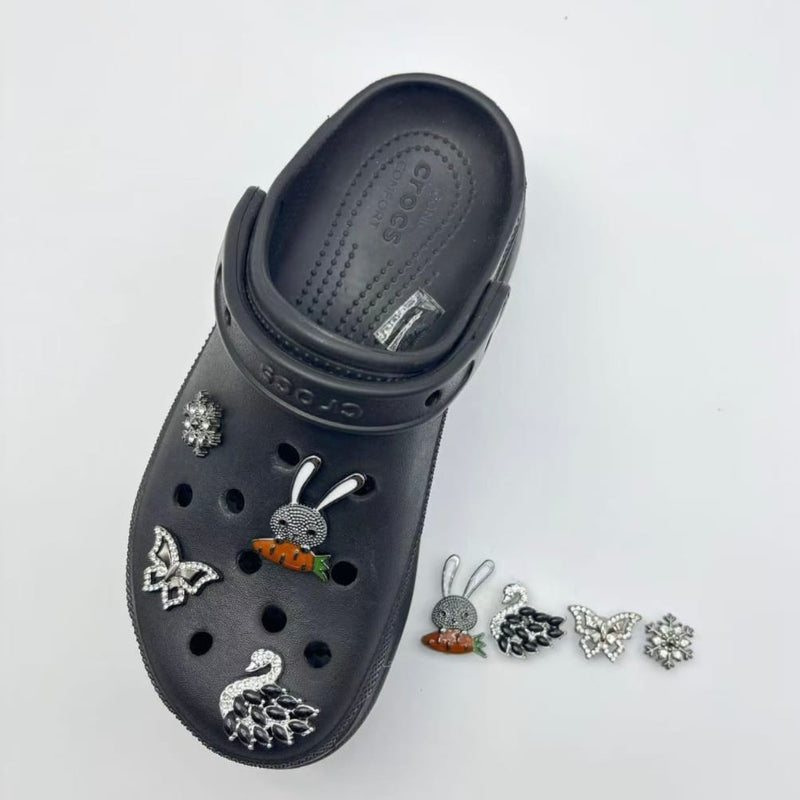 Crocs Pins - 1602