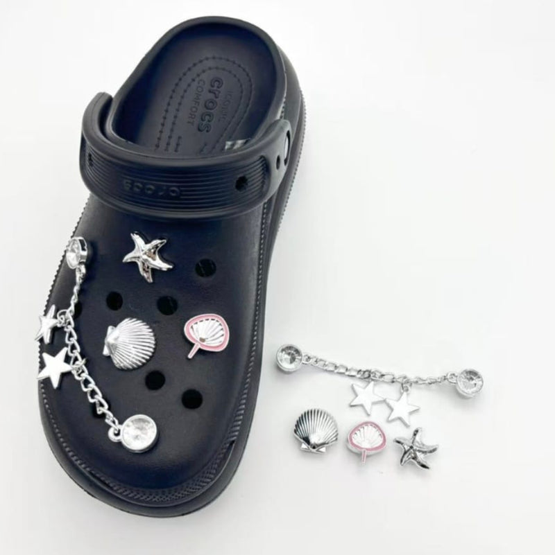 Crocs Pins - 1661