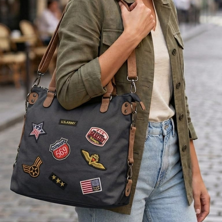 Sholder Bag with Badges - Black