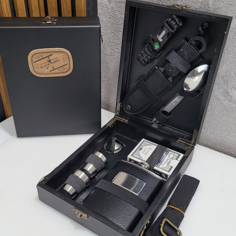 Wood Hip flask set