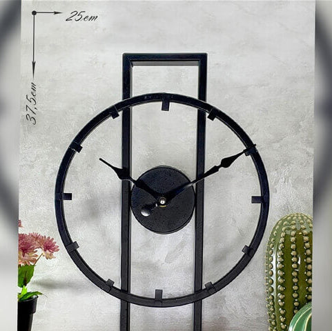 DECORATIVE METAL DESK CLOCK
