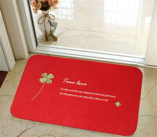 FLOOR MAT