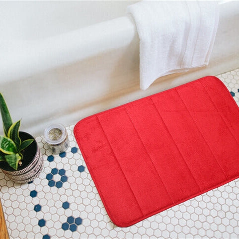 FLOOR MAT