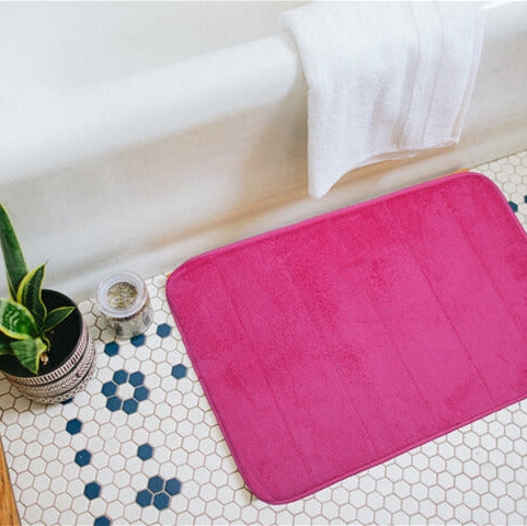FLOOR MAT