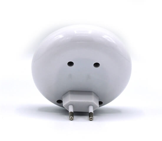 PLUG WITH NIGHT LAMP (SENSOR)